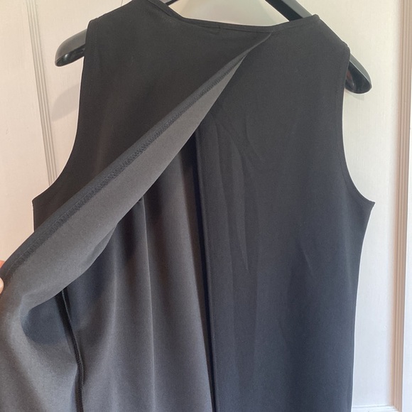 Multi-length top with open back - Picture 6 of 8